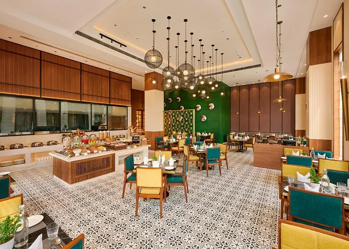 Iris Sarovar Portico